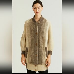 Rusk & Fitch 100% Pure Wool Made In New Zealand Two-Tone Coat with Button Jacket